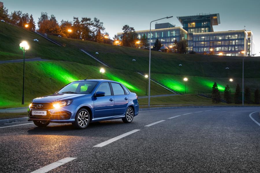  Lada Granta Drive Active 2019 года  (фото 10 из 40)